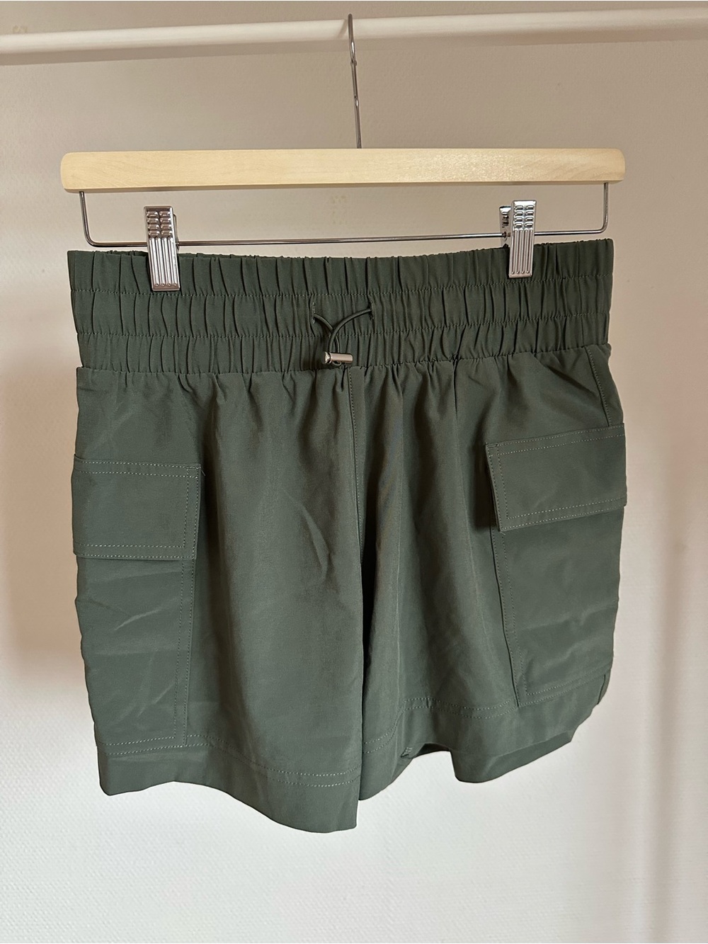 Abercrombie & Fitch Olive Green Cargo Shorts